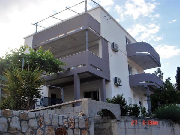 Apartments 4 Me Trogir Exterior photo